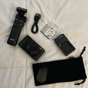 Sony ZV-1 Digital Camera for Content Creators 4K HDR